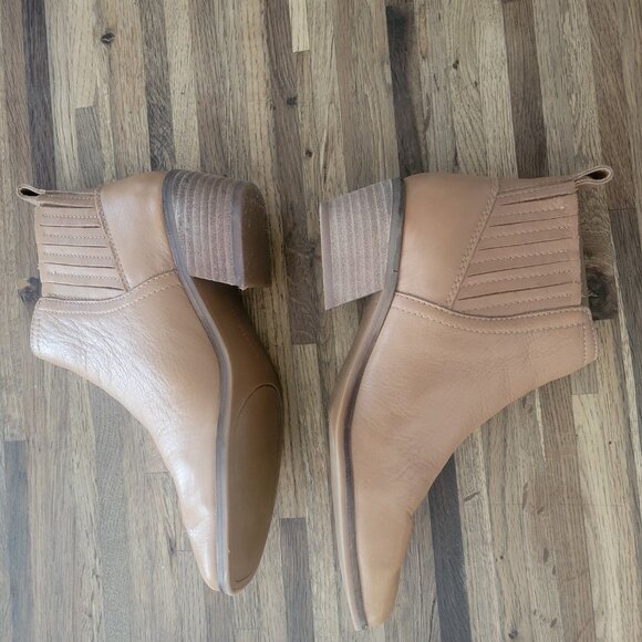 Lucky Brand Brown Tan Ilisse Leather Ankle Bootie Cowboy Slip On - Picture 9 of 16